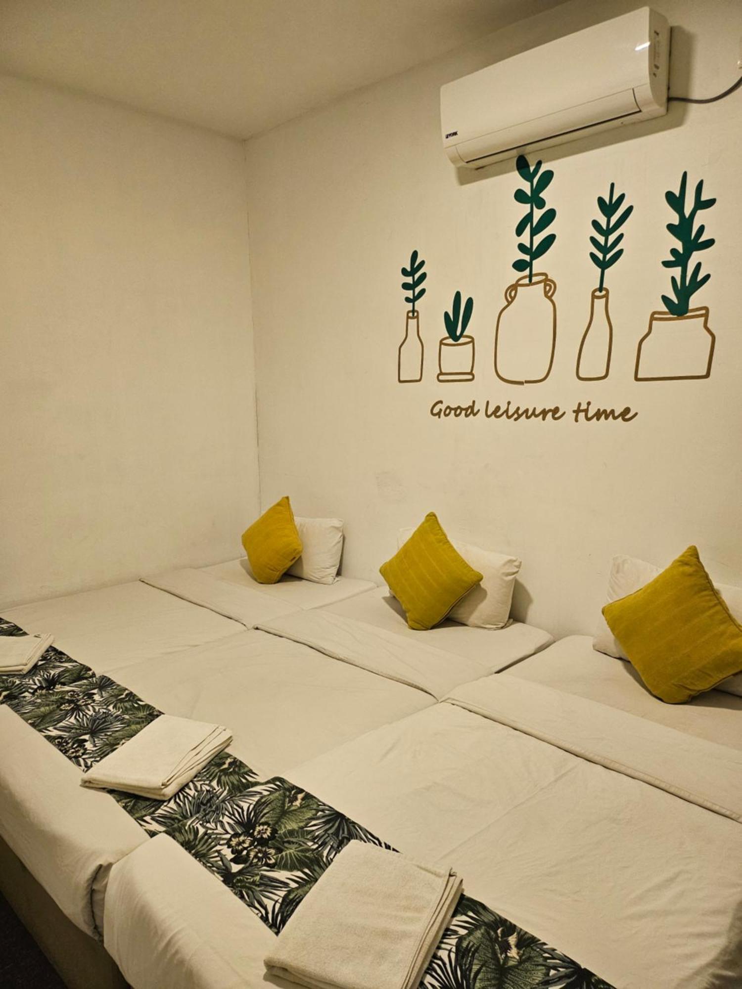 Olive Hotel Johor Bahru Bagian luar foto